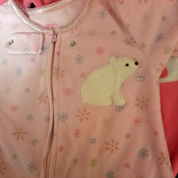 2 fleece footie pajamas - Picture 4 of 5